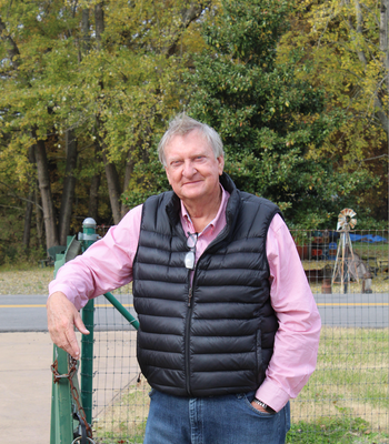 Portrait of Winfred Allen, Broker, REALTOR®.